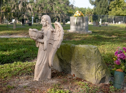 catholic cemetery near me