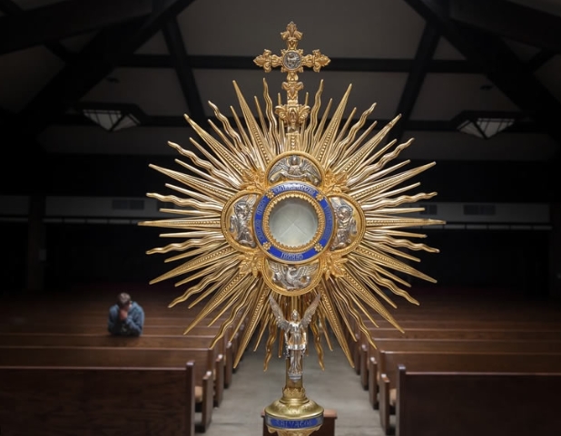 eucharistic adoration